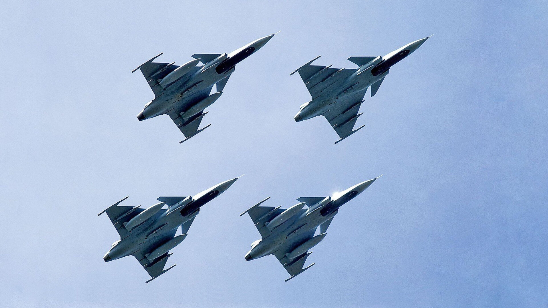 冰封麦迪逊，爱德华兹携明尼苏达寒潮席卷纽约